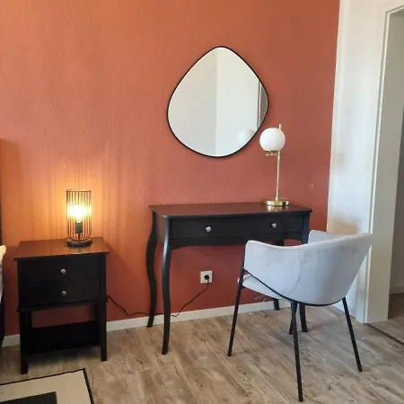 Maremar - Style Apartment Im Zentrum - Luxus Boxspringbett - Kueche - Arbeitsplatz - Highspeed Wlan Gera Zewnętrze zdjęcie