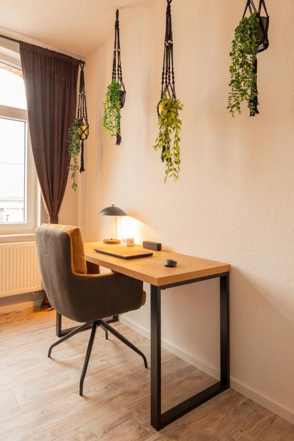 Apartment Maremar - Style Im Zentrum - Luxus Boxspringbett - Kueche - Arbeitsplatz - Highspeed Wlan Gera